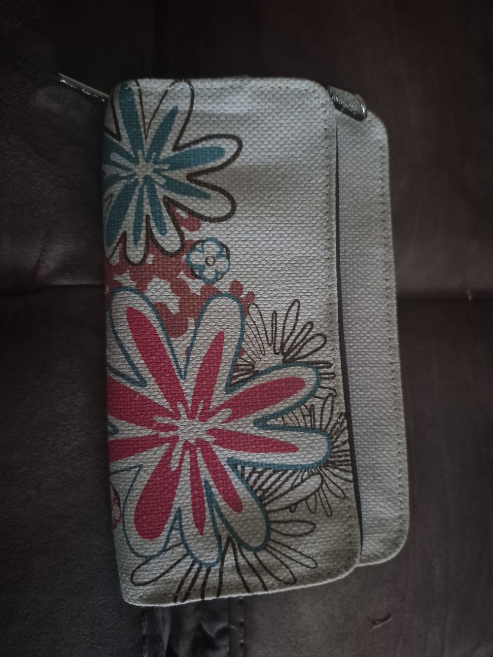 thirty-one Floral Zip Wallet in Teal, Pink & Cream